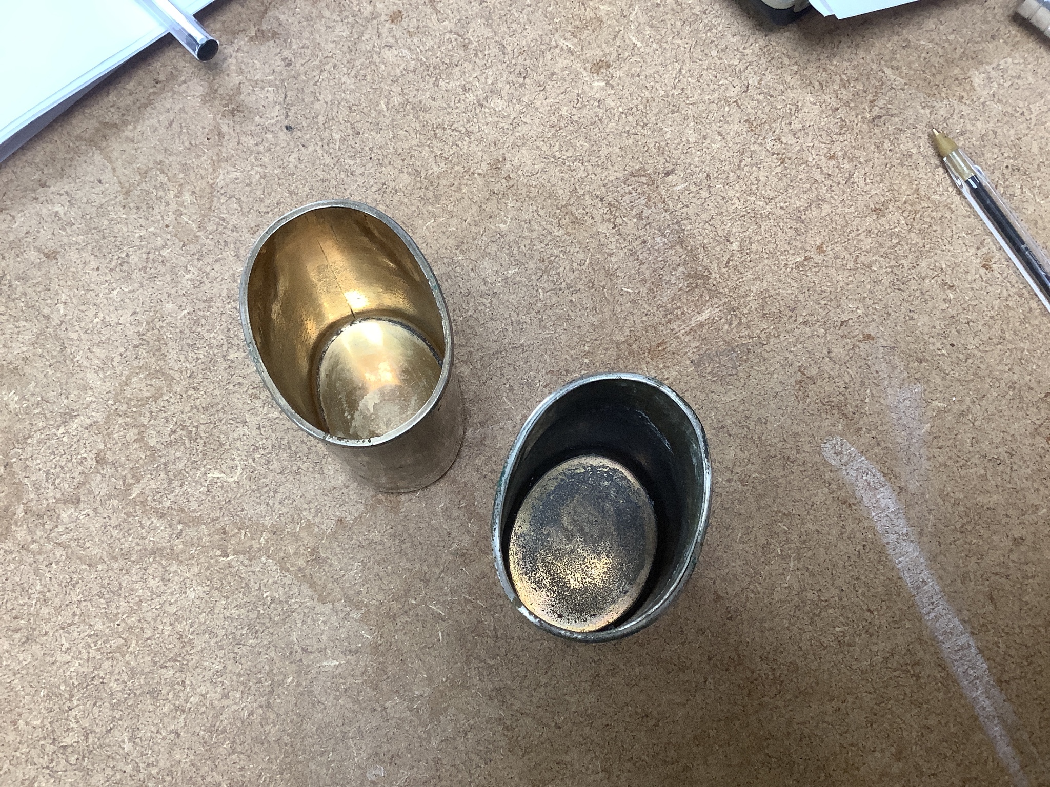 A late 19th/early 20th century leather duo travelling flask case by A. Greaves with two flasks